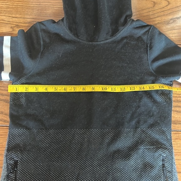 Smart Wool Women's Merino  Tech Pullover Hoodie Size M - Picture 6 of 9